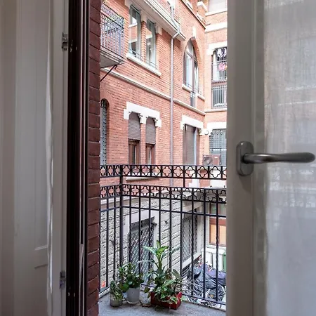 Co99 - Modern Two Bedrooms In Castello Cova Appartement Milaan